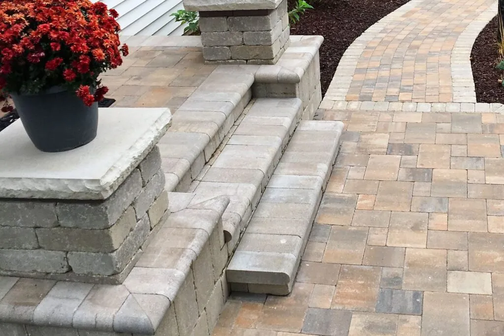 hardscape front steps Middleton, WI